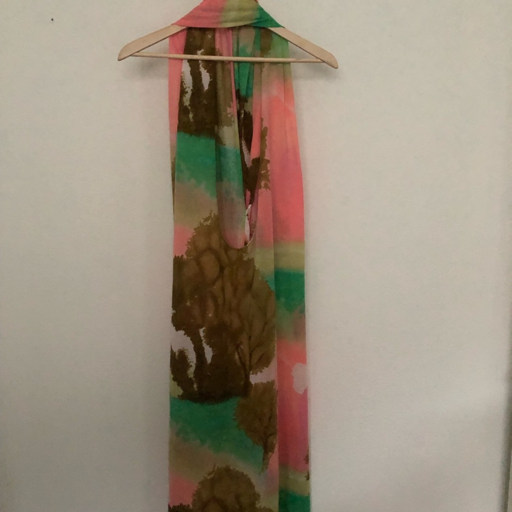 One of a Kind Resort Wear Maxi Dress - Picture 13 of 14